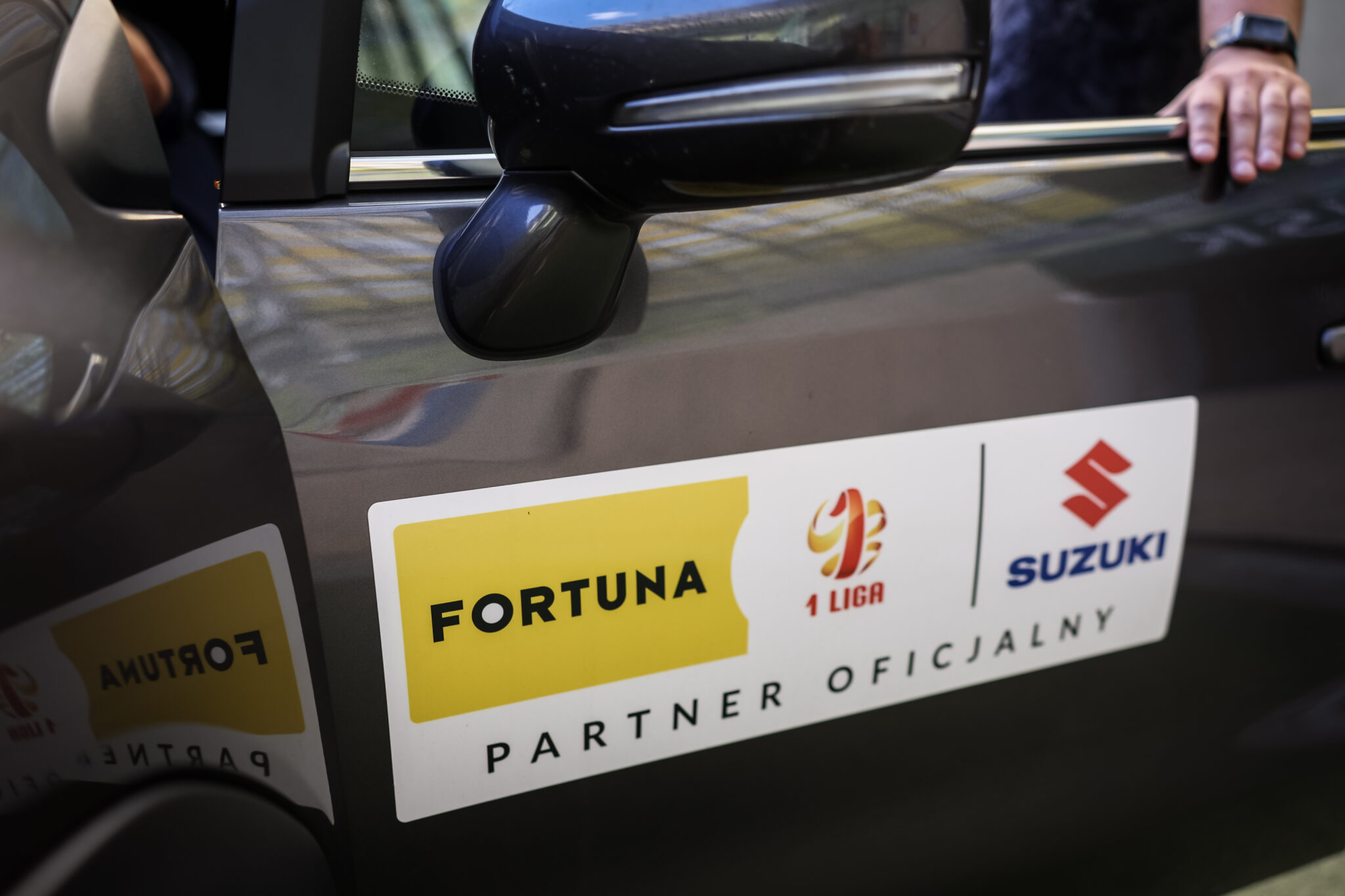 Suzuki na dłużej partnerem motoryzacyjnym Fortuna 1 Ligi